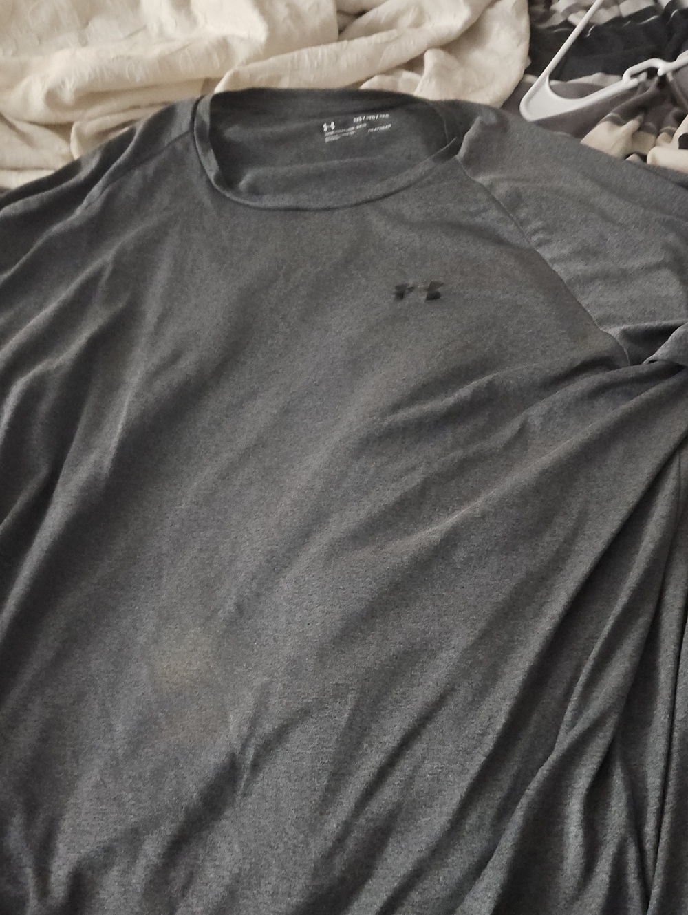 Under Armour Men’s Long-Sleeve Performance Shirt - Charcoal Gray